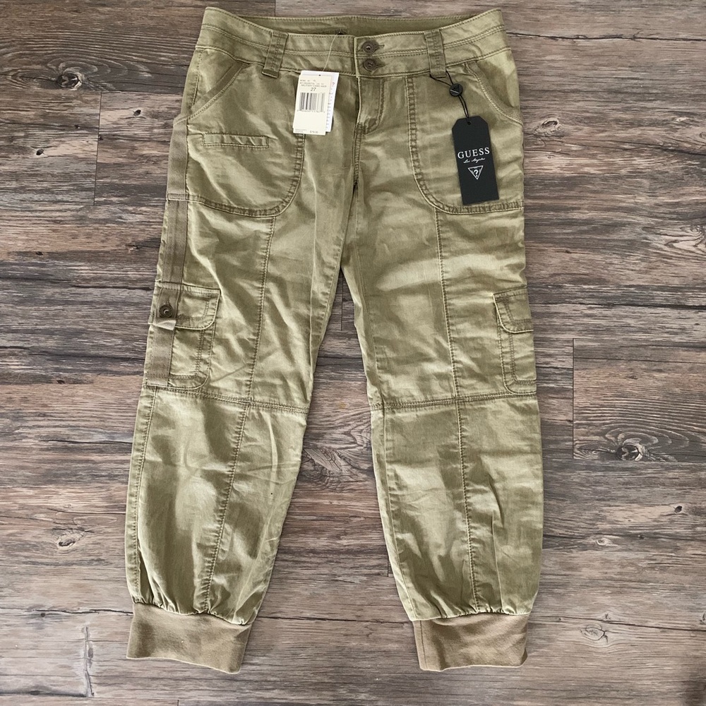 NEW Guess Military Camo Cropped Pants
